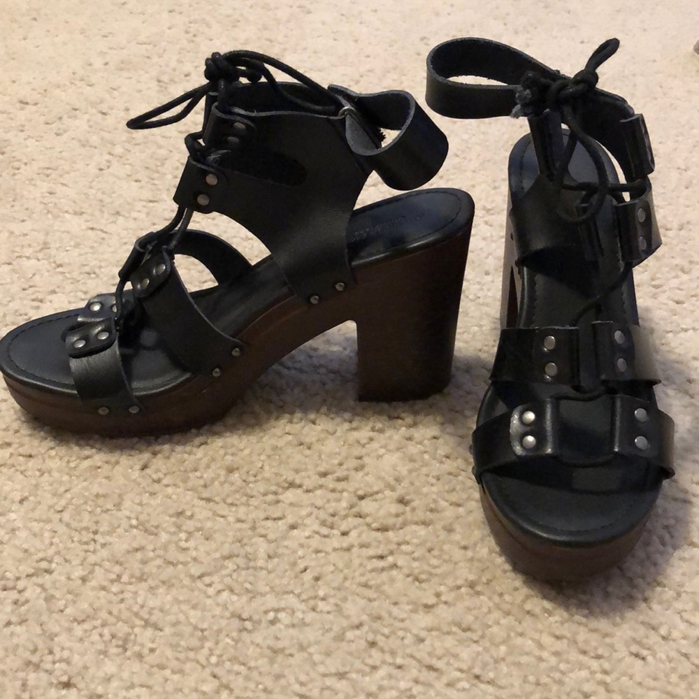 lace up block heel sandals